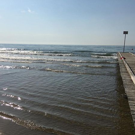 Centralissime Mansarde Piazza Brescia Lido di Jesolo Eksteriør billede