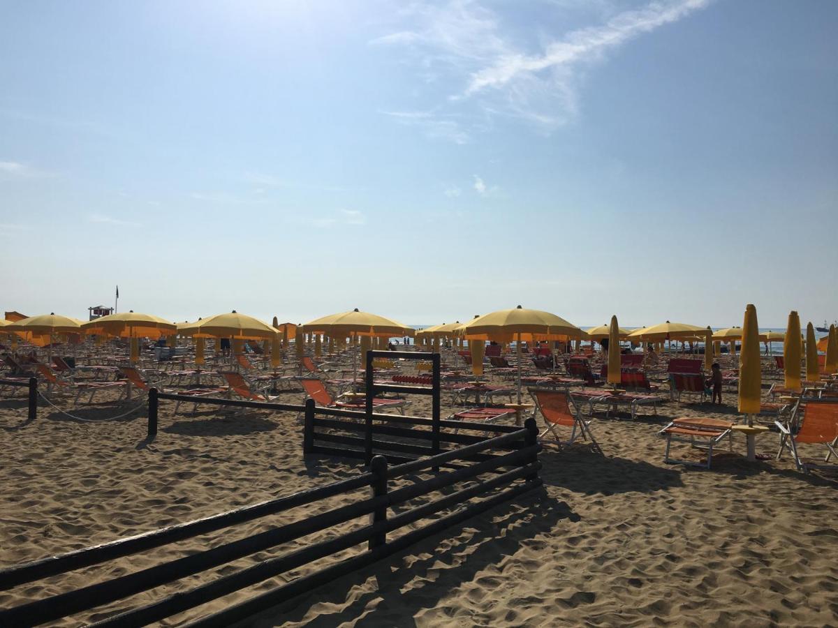 Centralissime Mansarde Piazza Brescia Lido di Jesolo Eksteriør billede